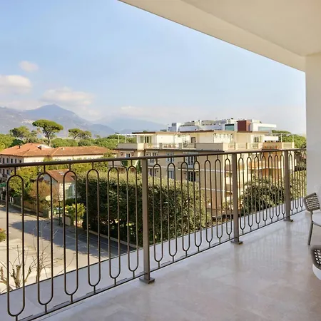 Principessa Dei Marmi, Autograph Collection 5*